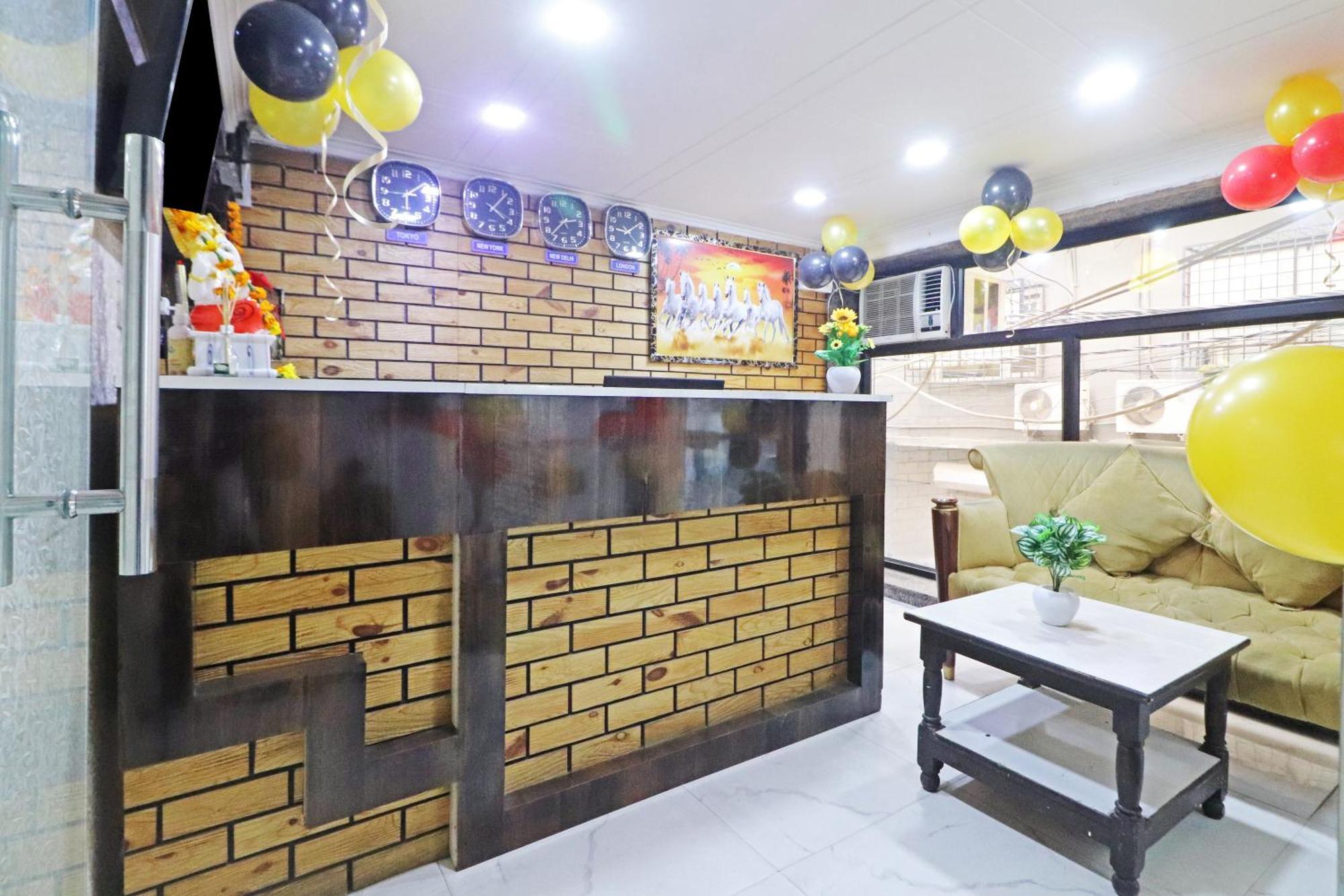 Hotel Clink New Delhi Airport מראה חיצוני תמונה